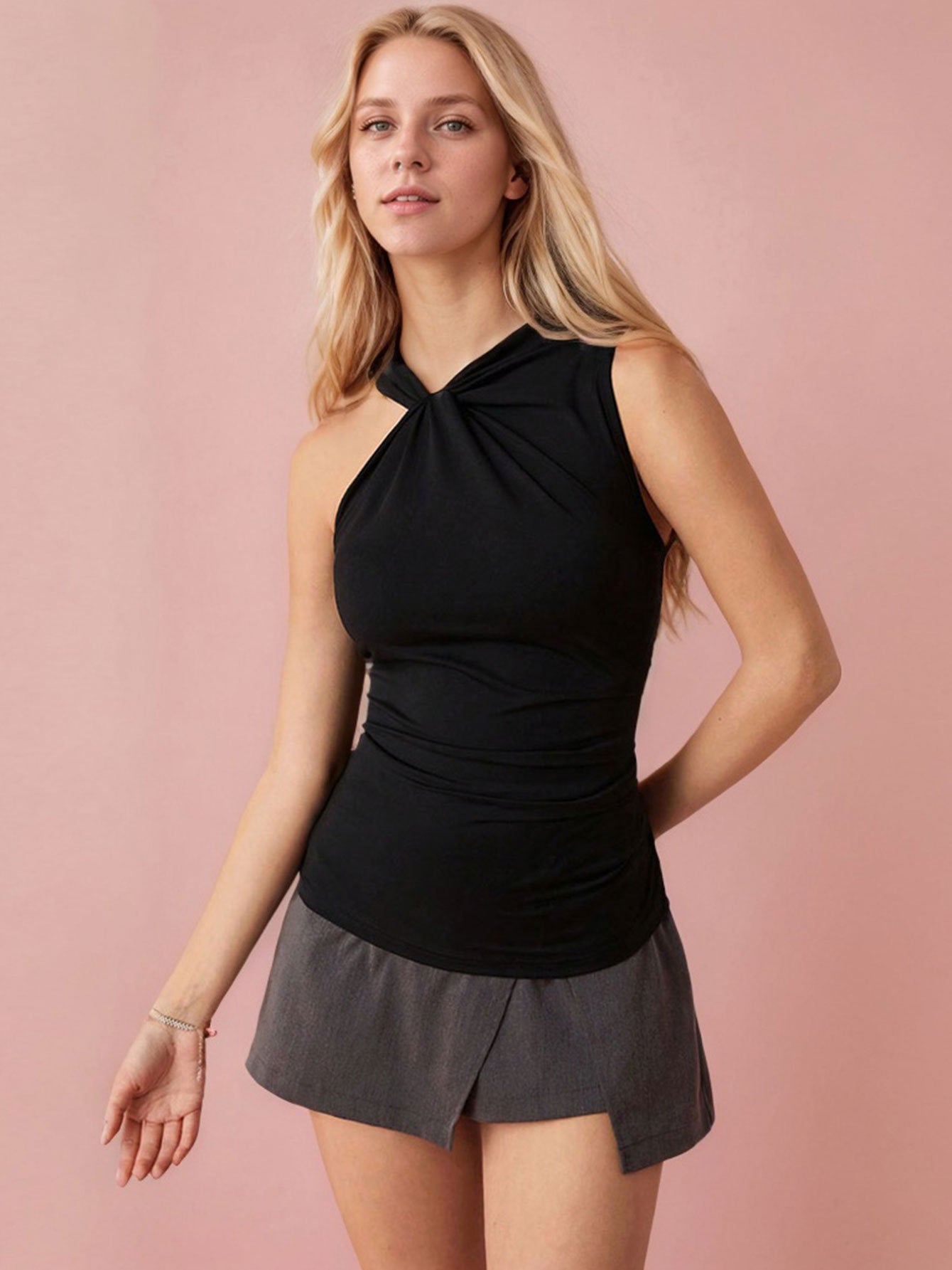 black Off-shoulder sleeveless top