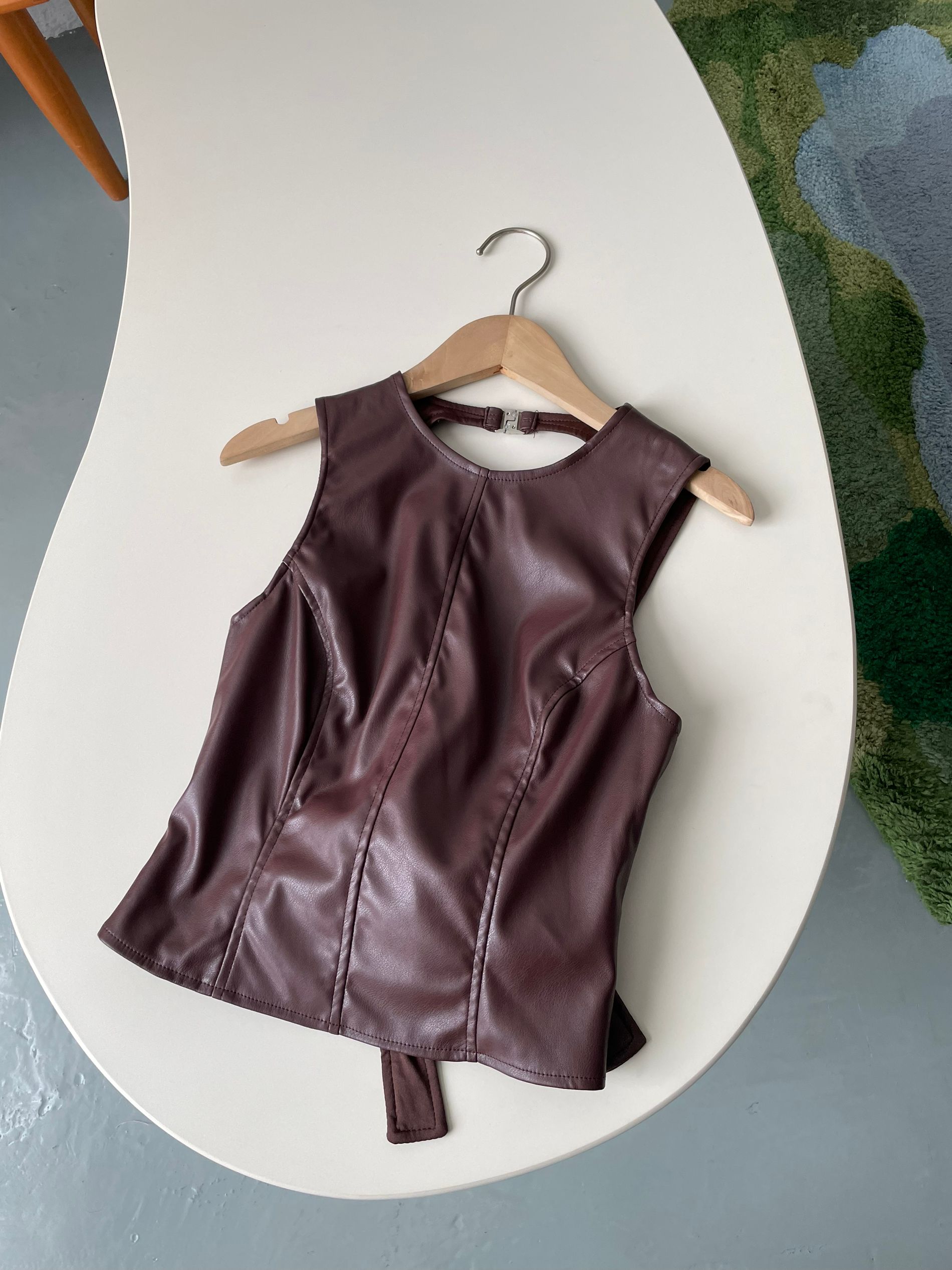 brown backless bow strap sleeveless top
