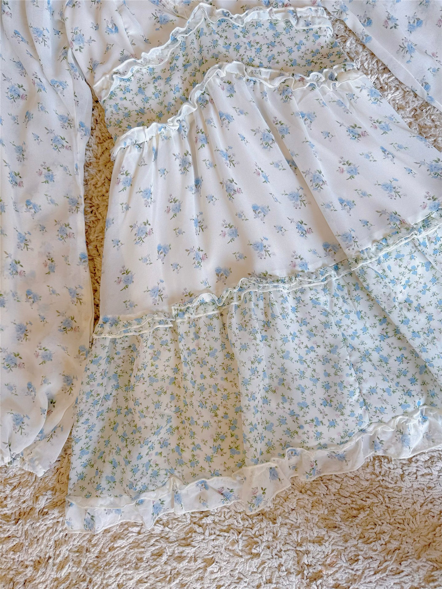 vintage floral fungus lace V-neck long sleeve dress