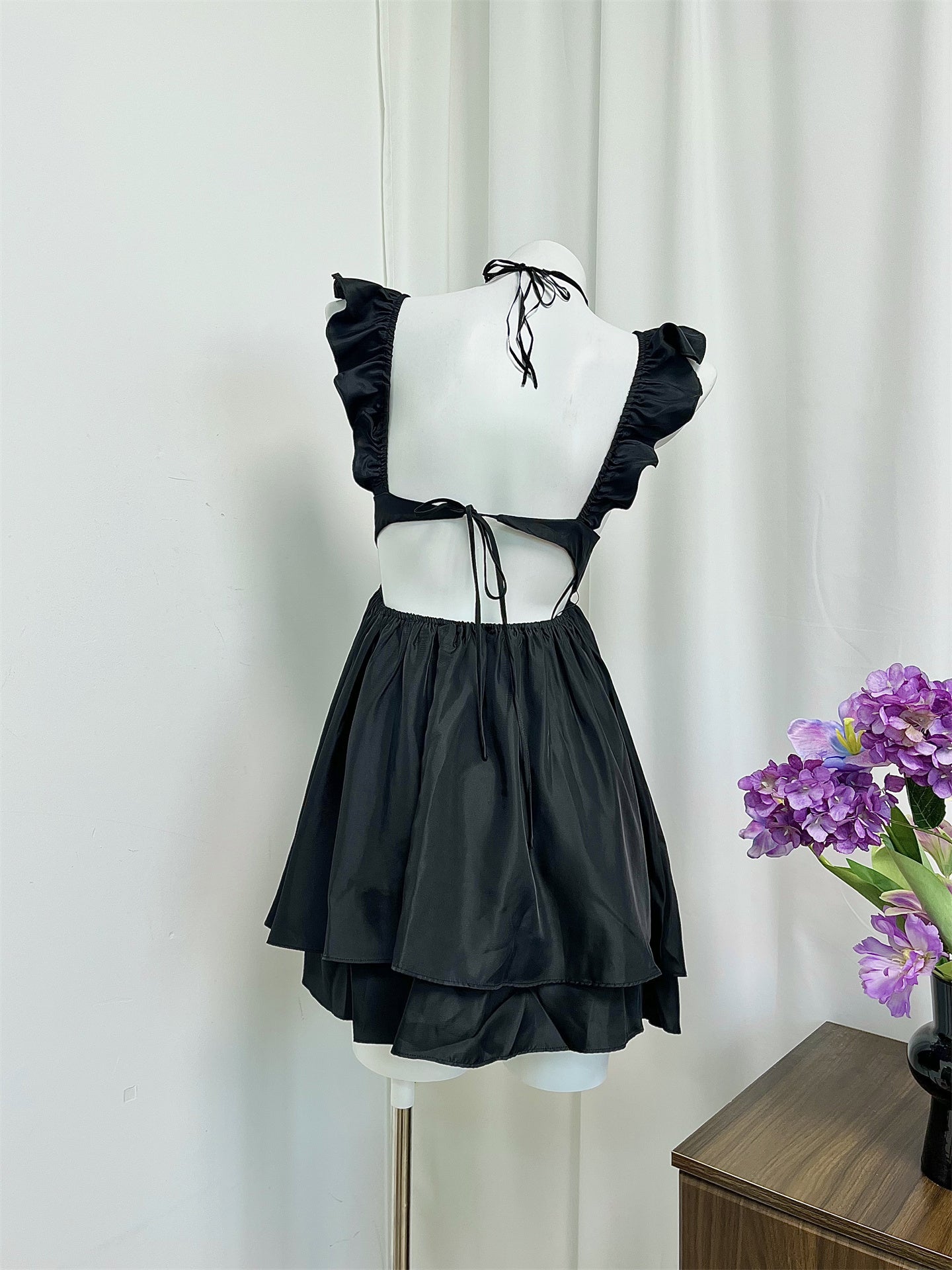 deep V small flying sleeves backless tie rope dress