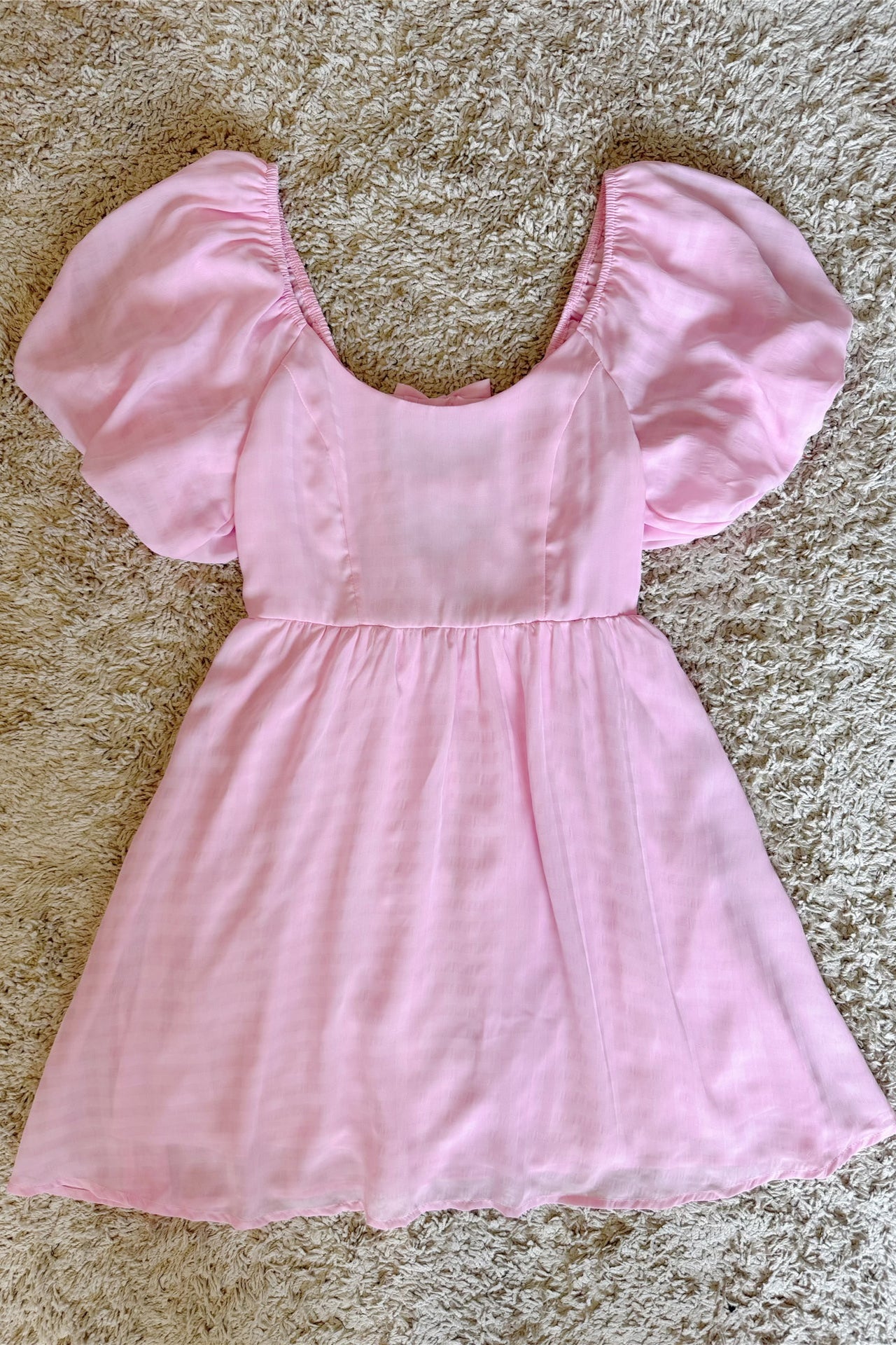 pink backless bow puff sleeve waist mini dress