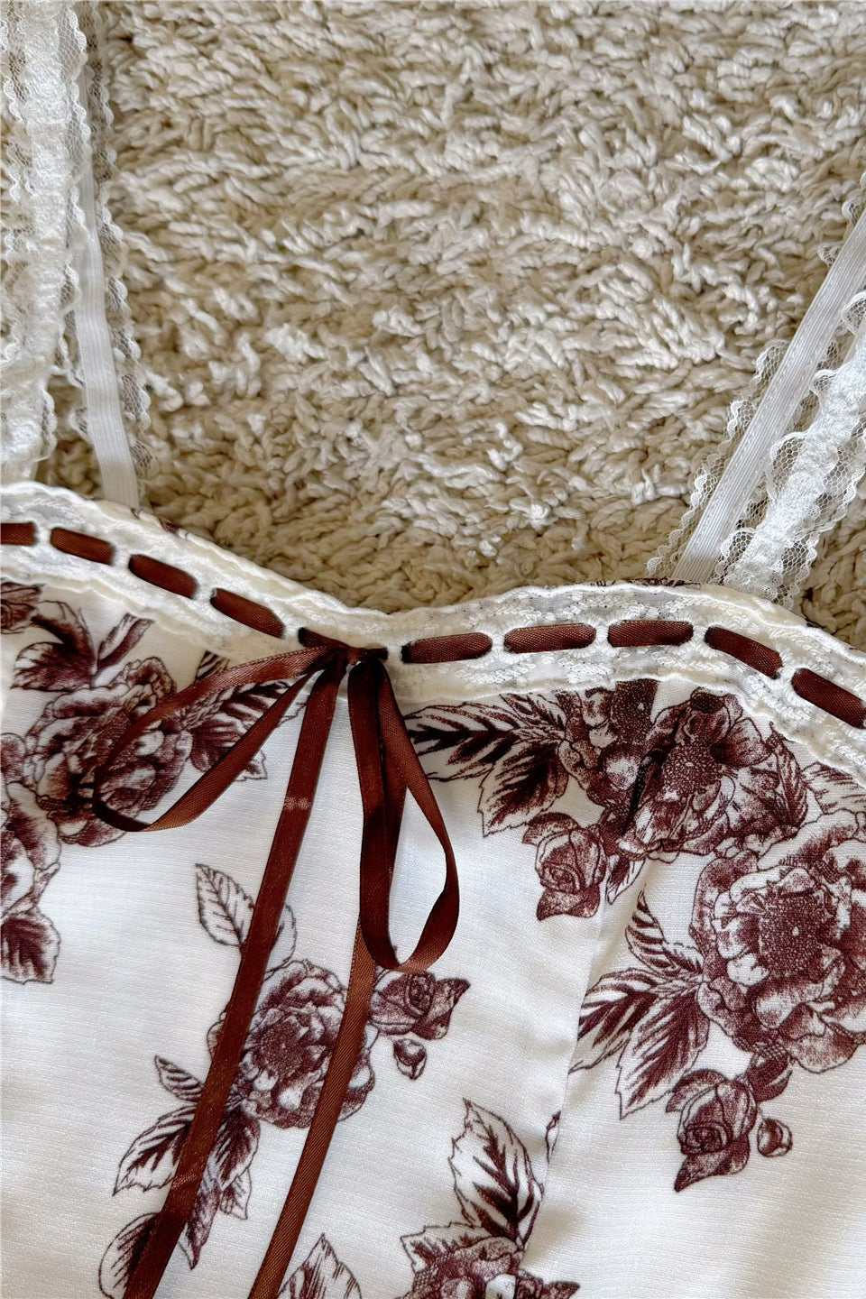 floral bow ribbon lace hook stitching suspender