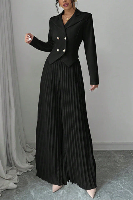 black long-sleeved suit