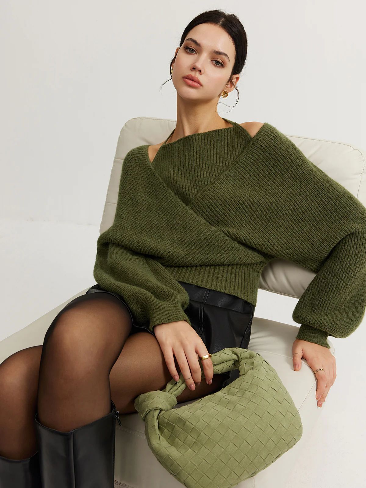 V-neck fake Shirt collar knitted sweaters