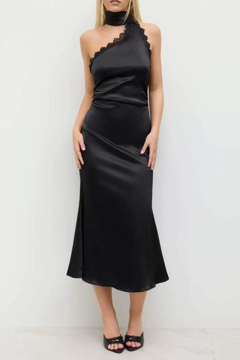 slanted shoulder long sleeve dress