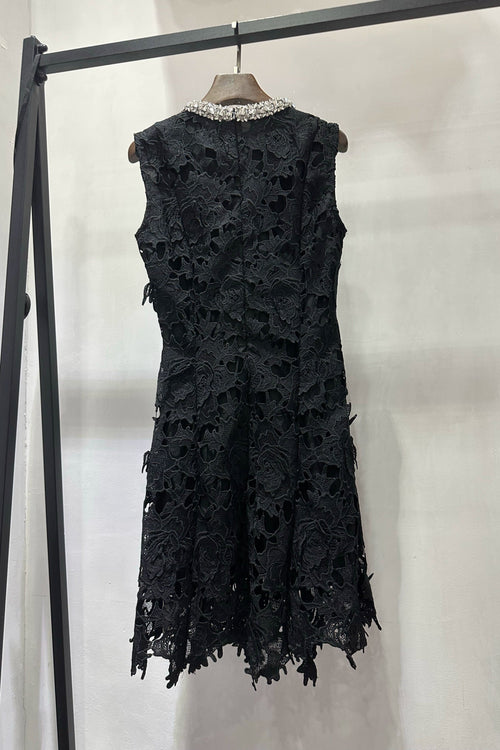 Black Lace Drill-Edge Crew Neck Sleeveless Dress