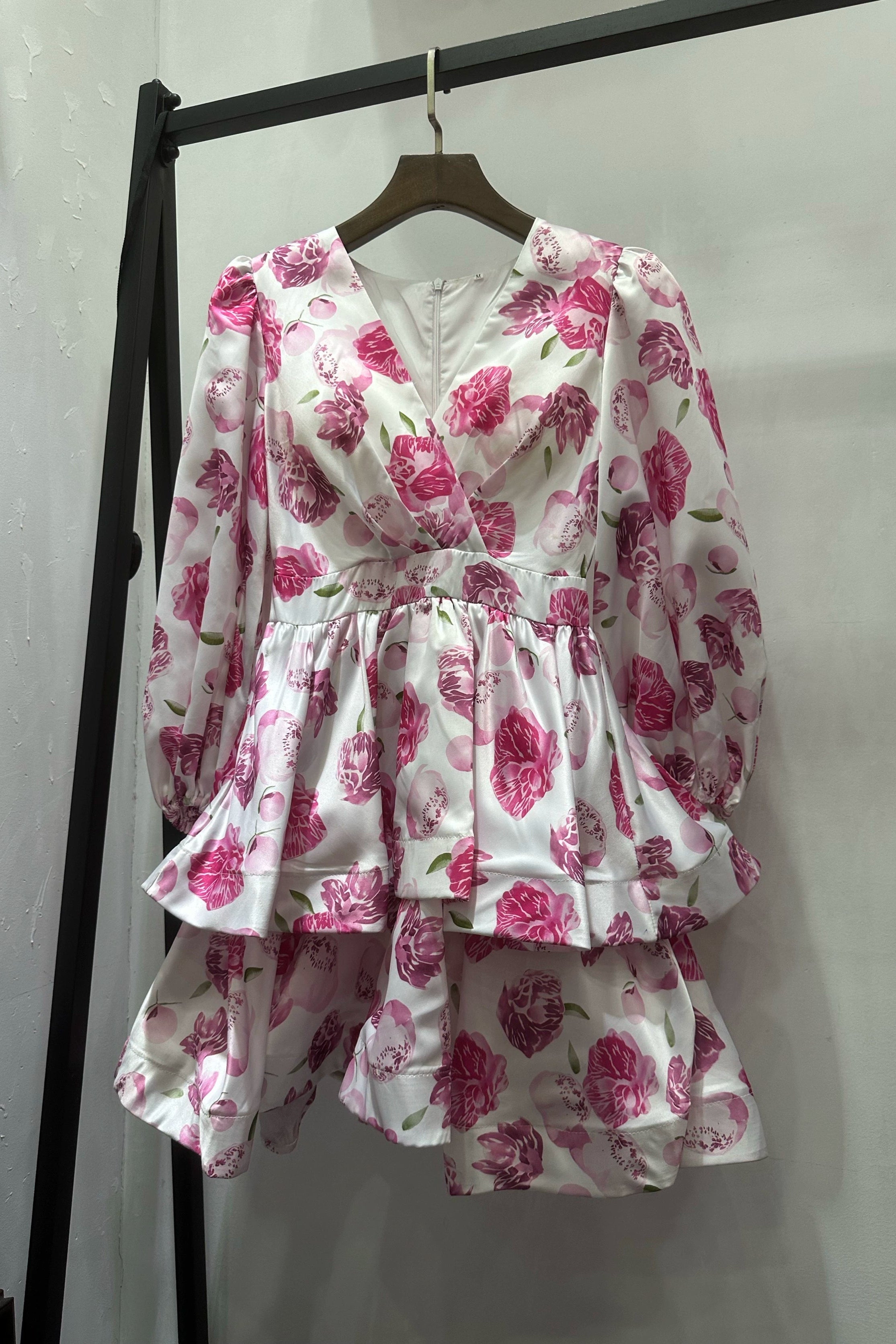 V-neck floral print double mini dress