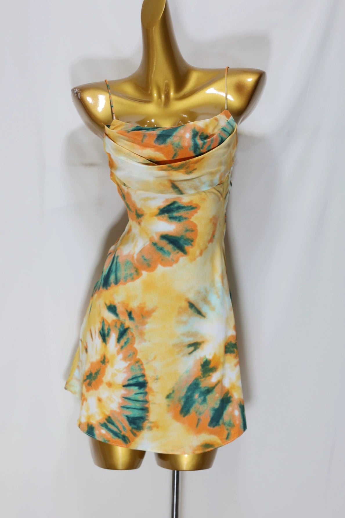floral sleeveless mini dress