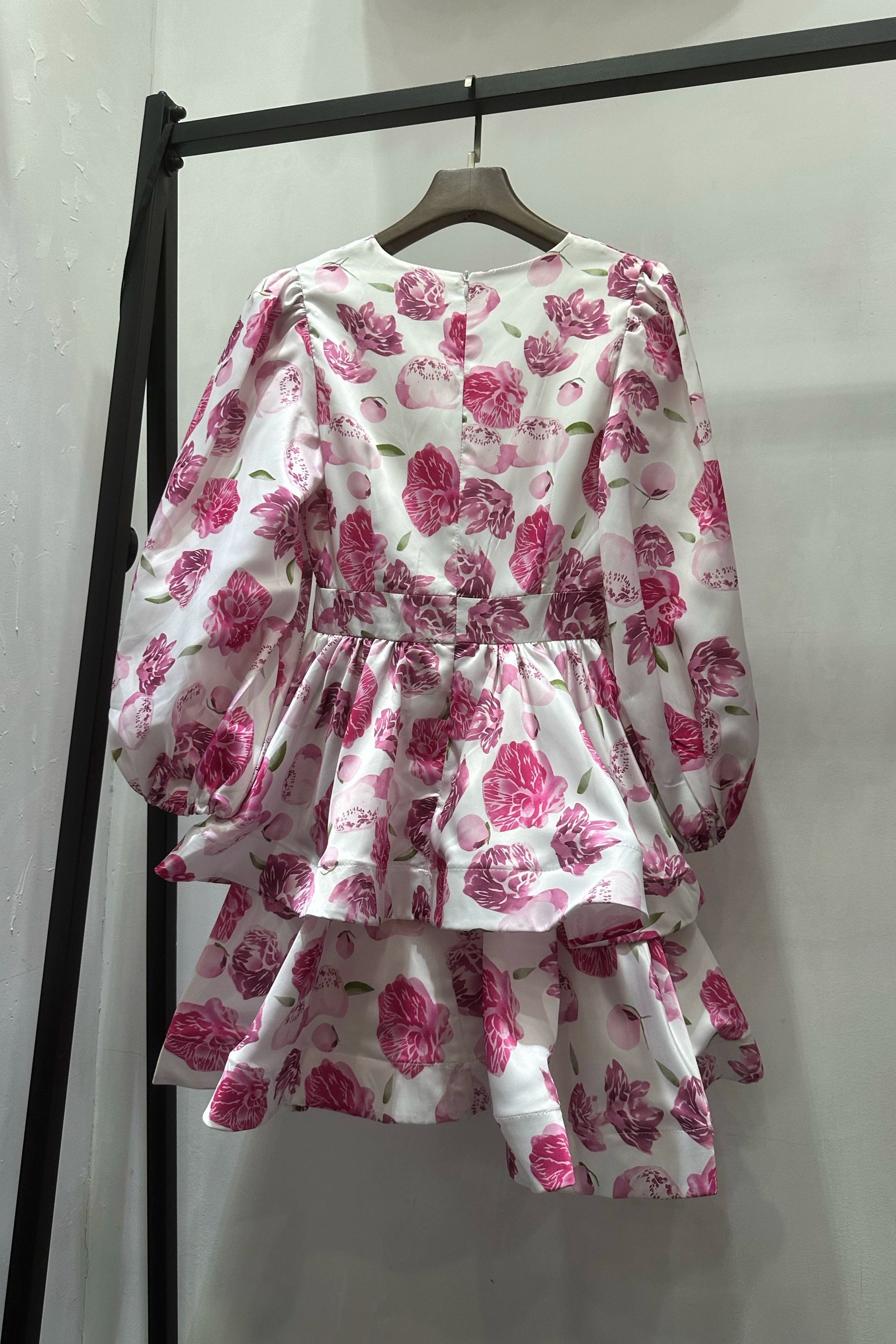 V-neck floral print double mini dress