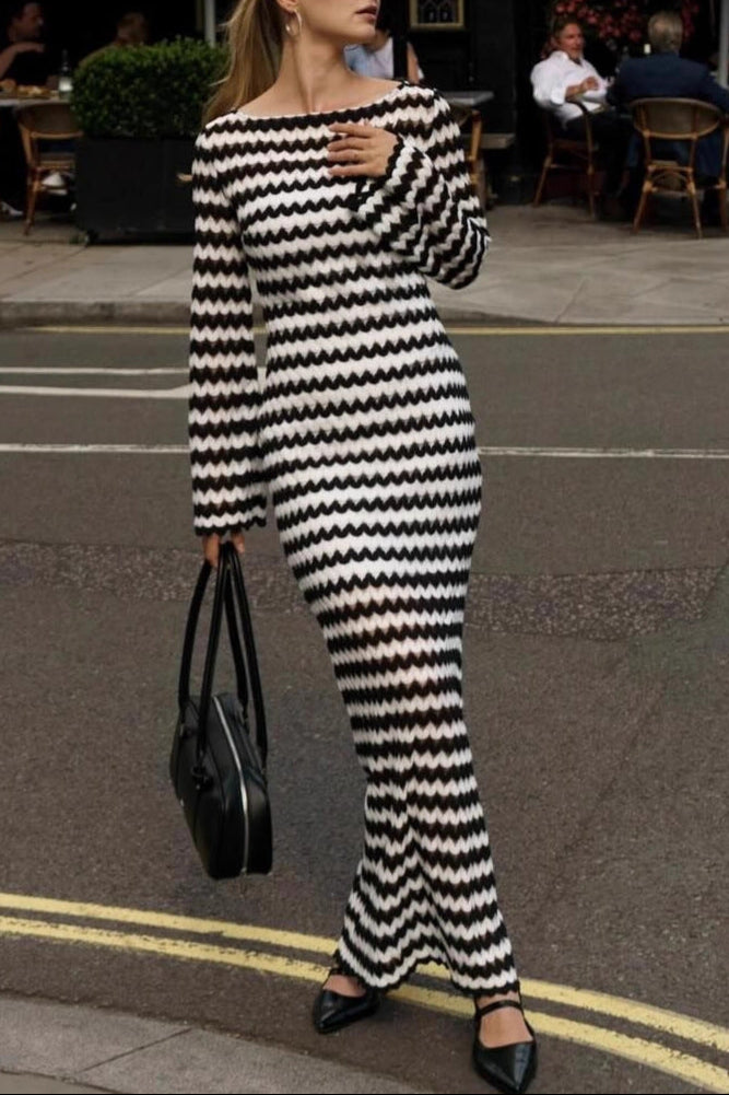 balck and white long-sleeved knitted dress