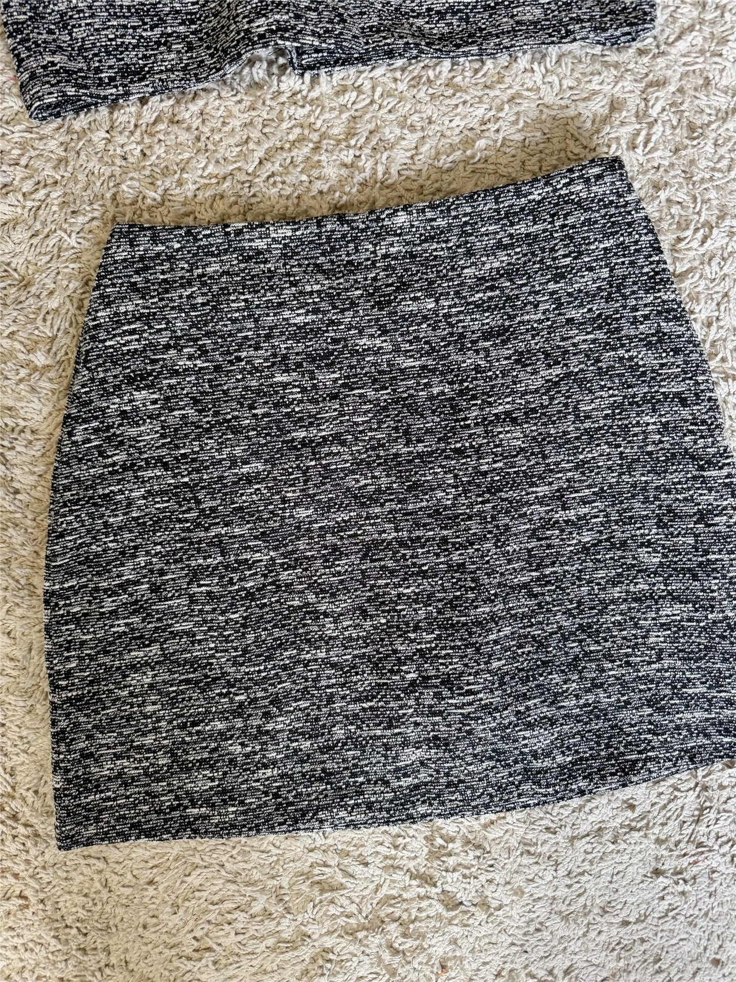 mixed silver thread fine glitter gold button vest hip-hugging skirt