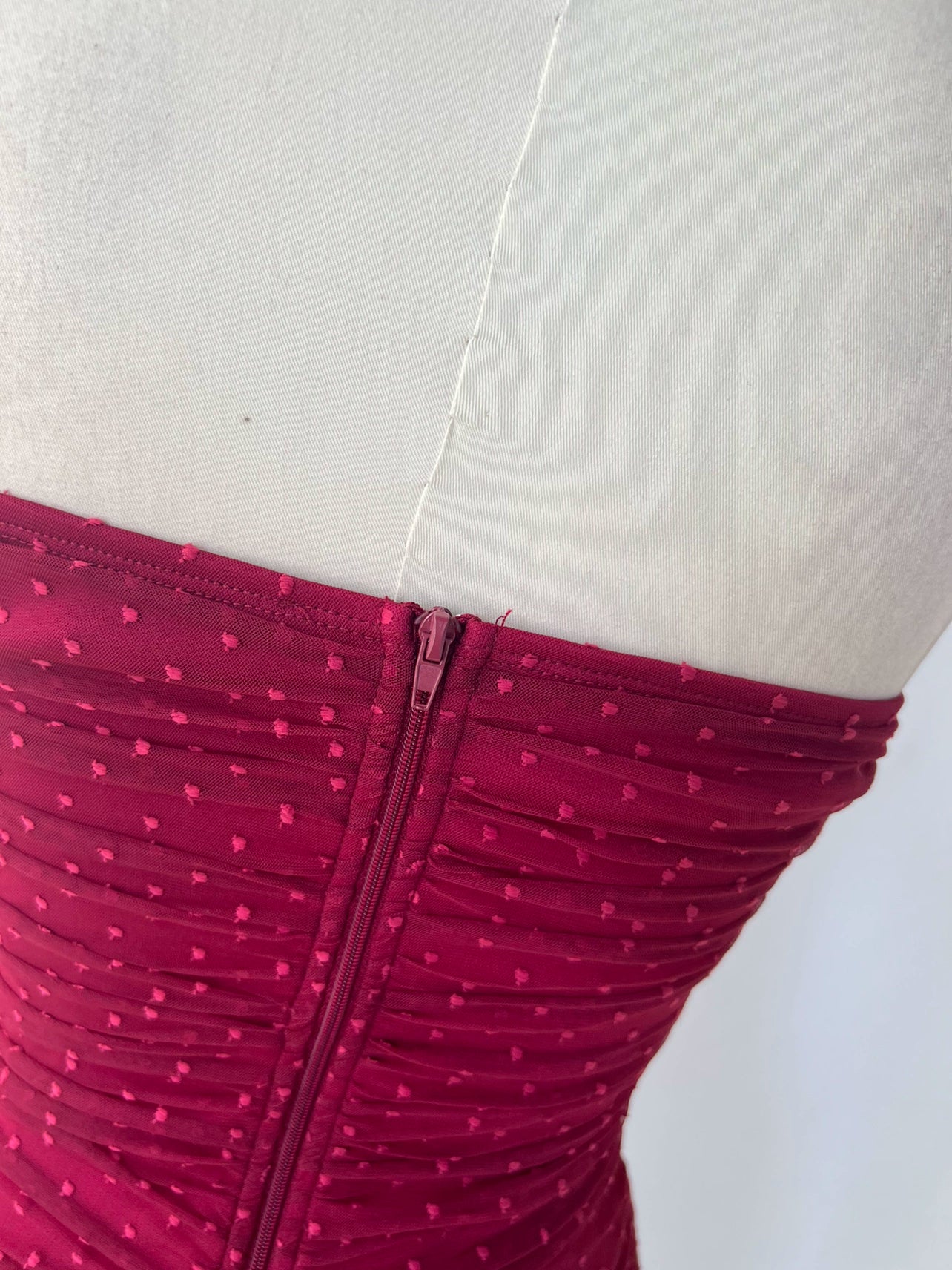 fishbone cutout bandeau pleated mesh dress