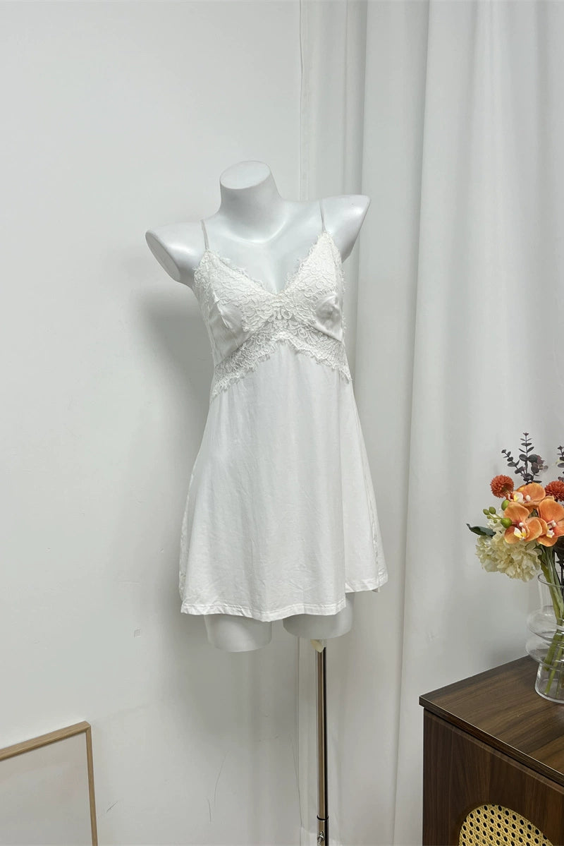 slip embroidery hollow V-neck lace dress