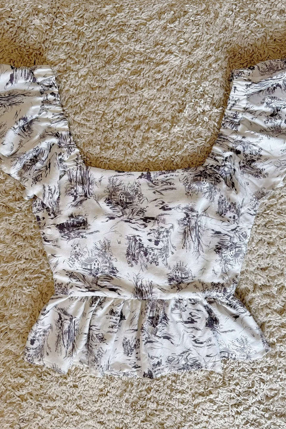 painting printed ruffle sleeve linen vest