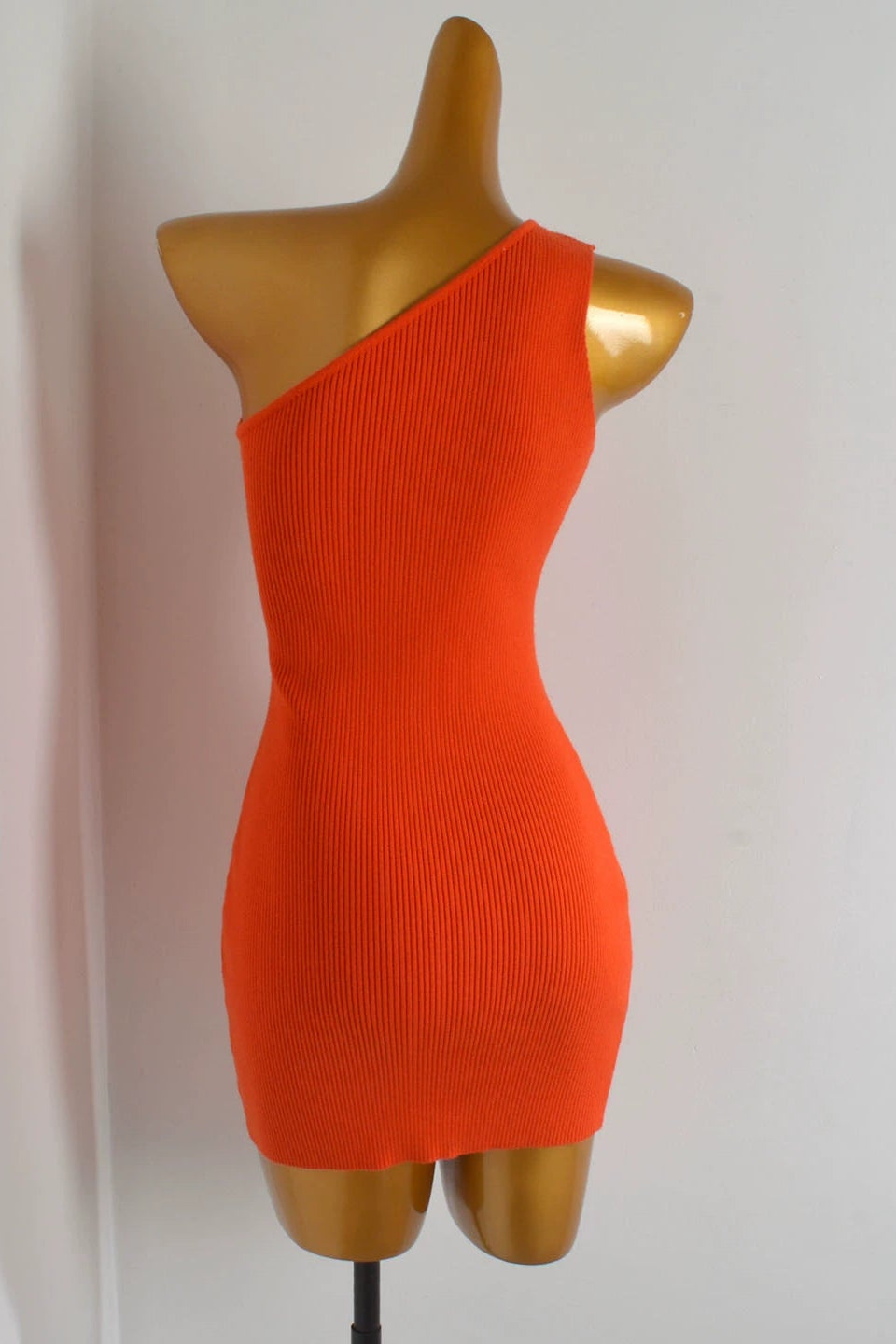 slanted collar knitted off-the-shoulder dress