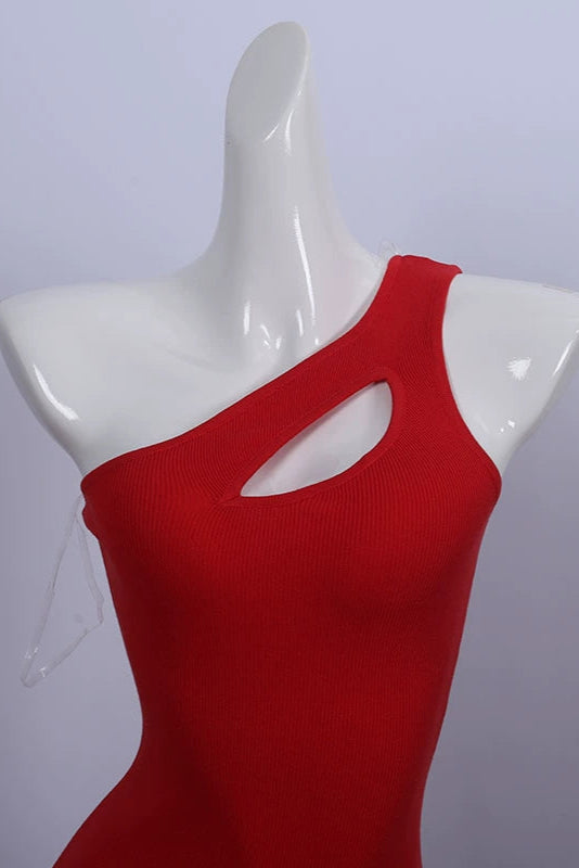hollow slanted shoulder knitted suspender dress