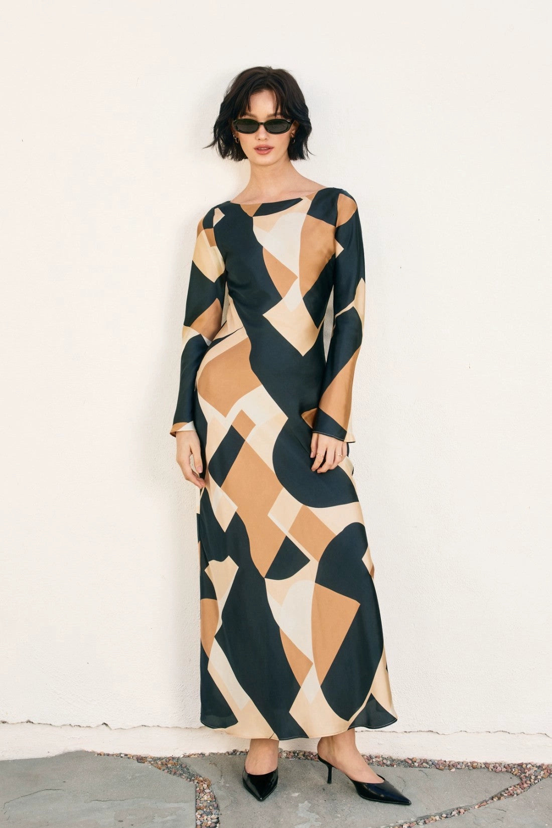 block satin flared sleeve midi dress
