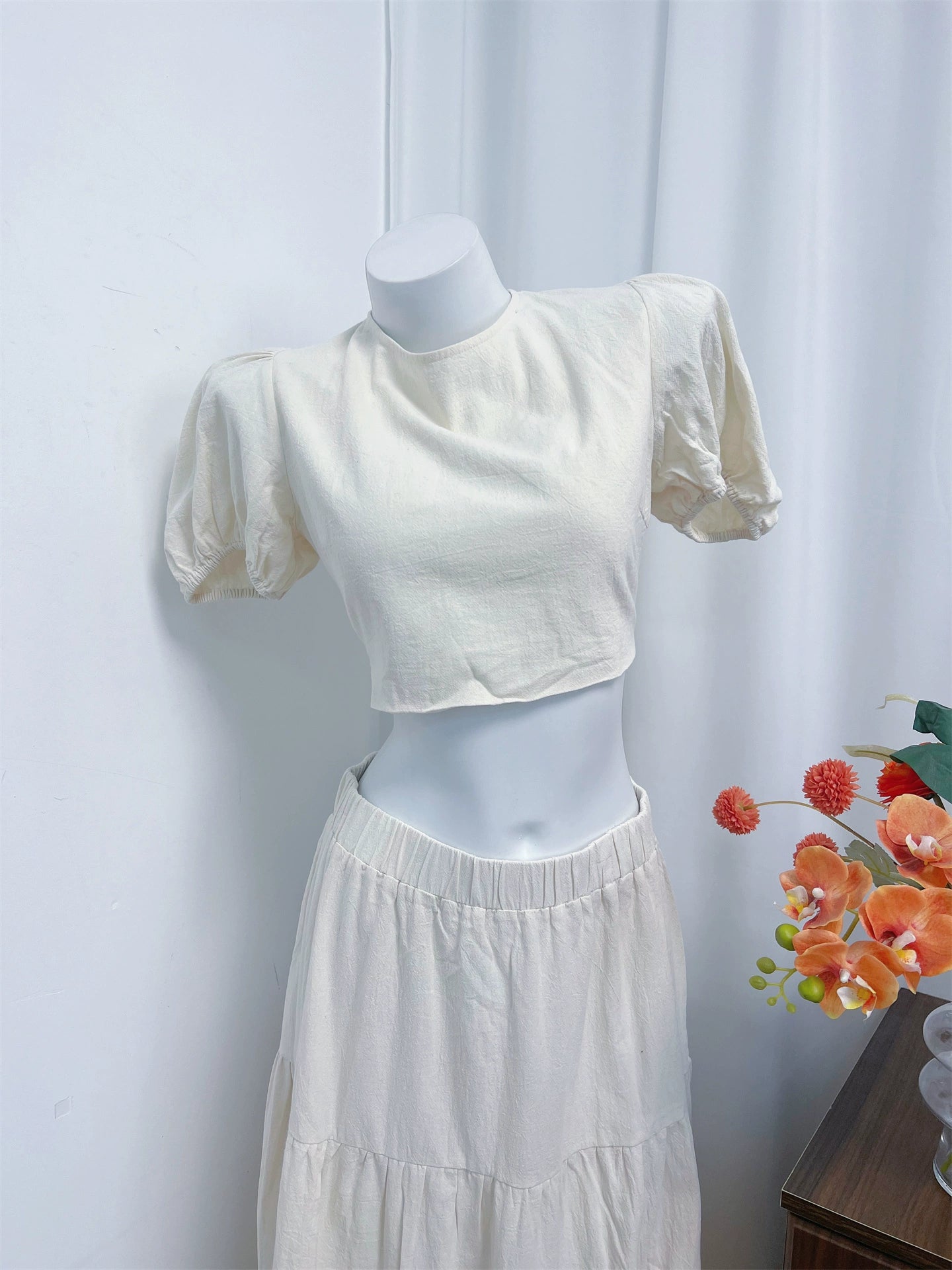 white two-tone crew neck crop top set