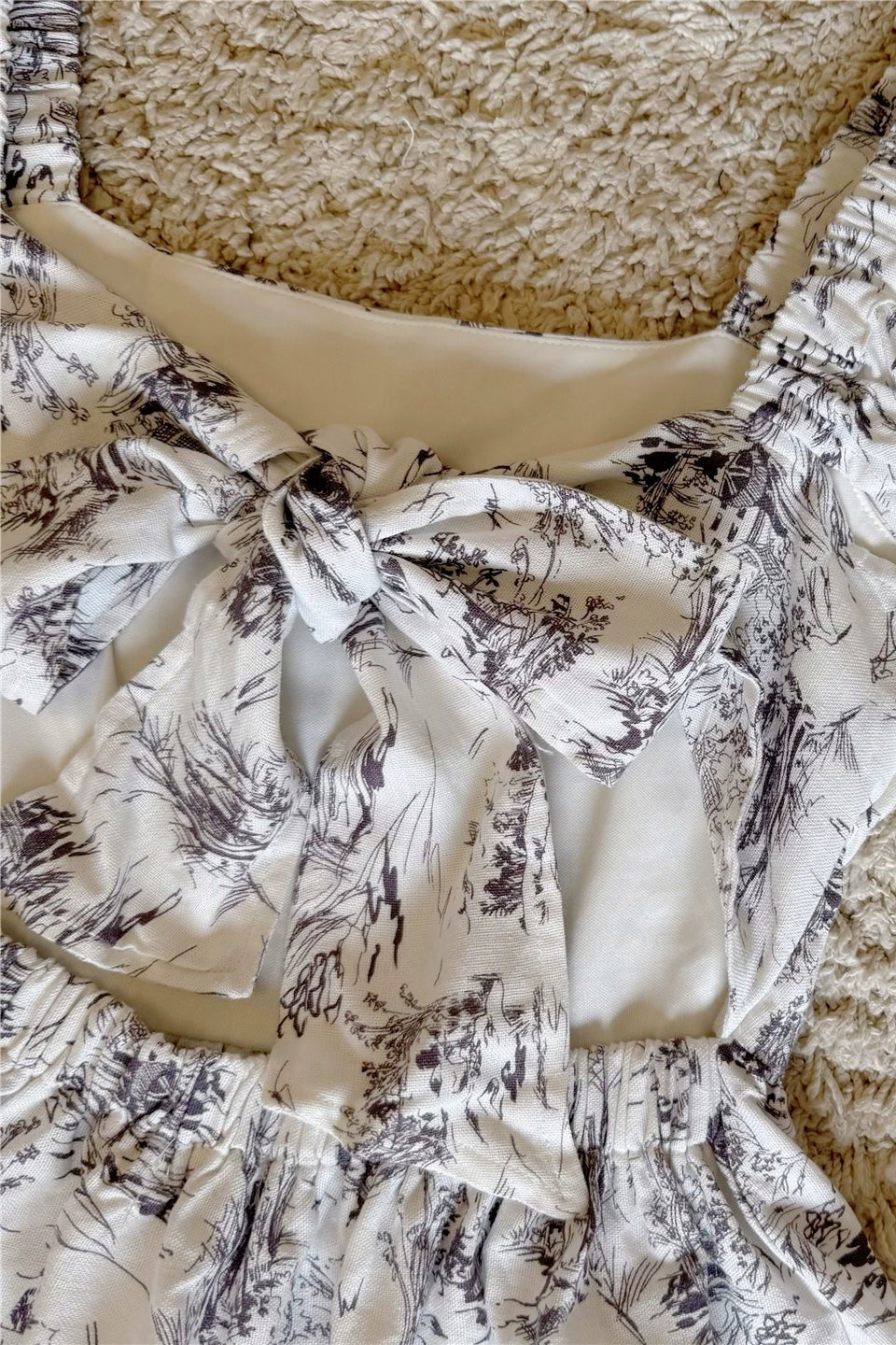 painting printed ruffle sleeve linen vest