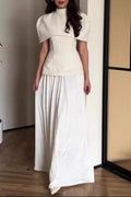 white short-sleeved long skirt suit