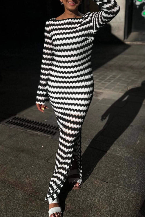 balck and white long-sleeved knitted dress