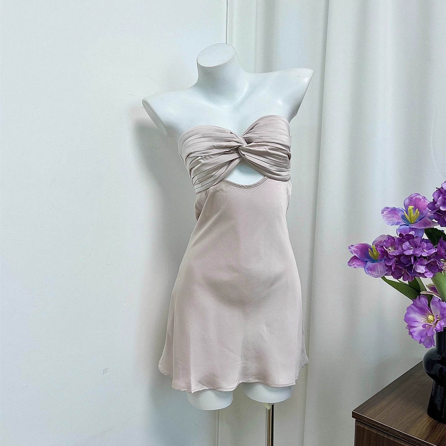 satin twisted rope pleated back bandeau mini dress