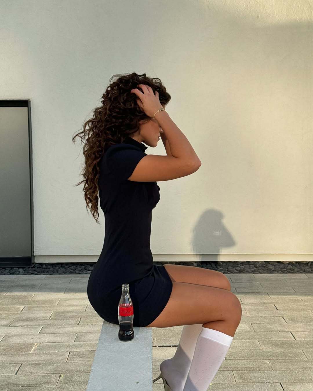 black waist and hip slim lapel mini dress