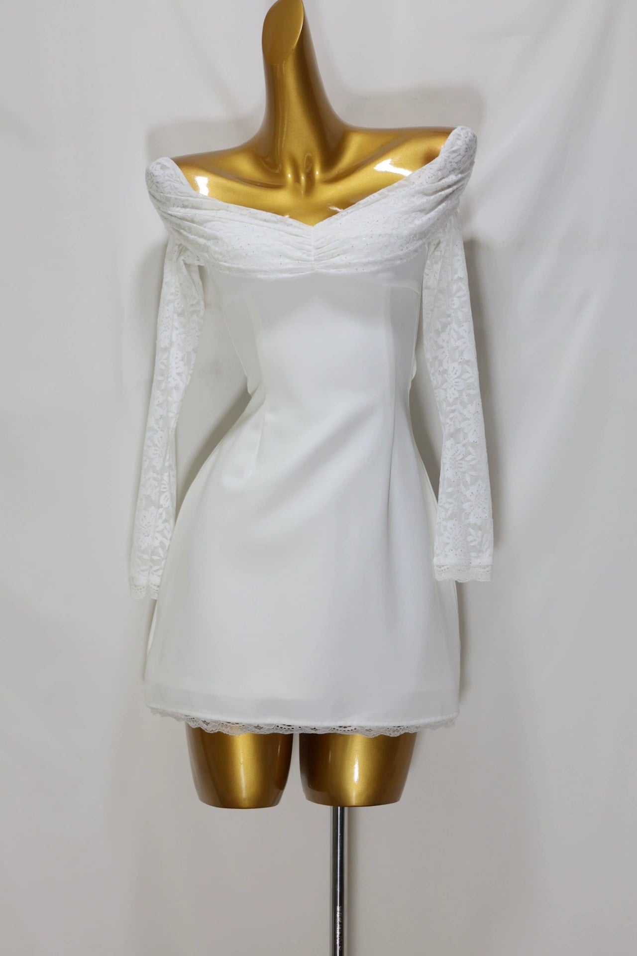 white long sleeve off shoulder min dress
