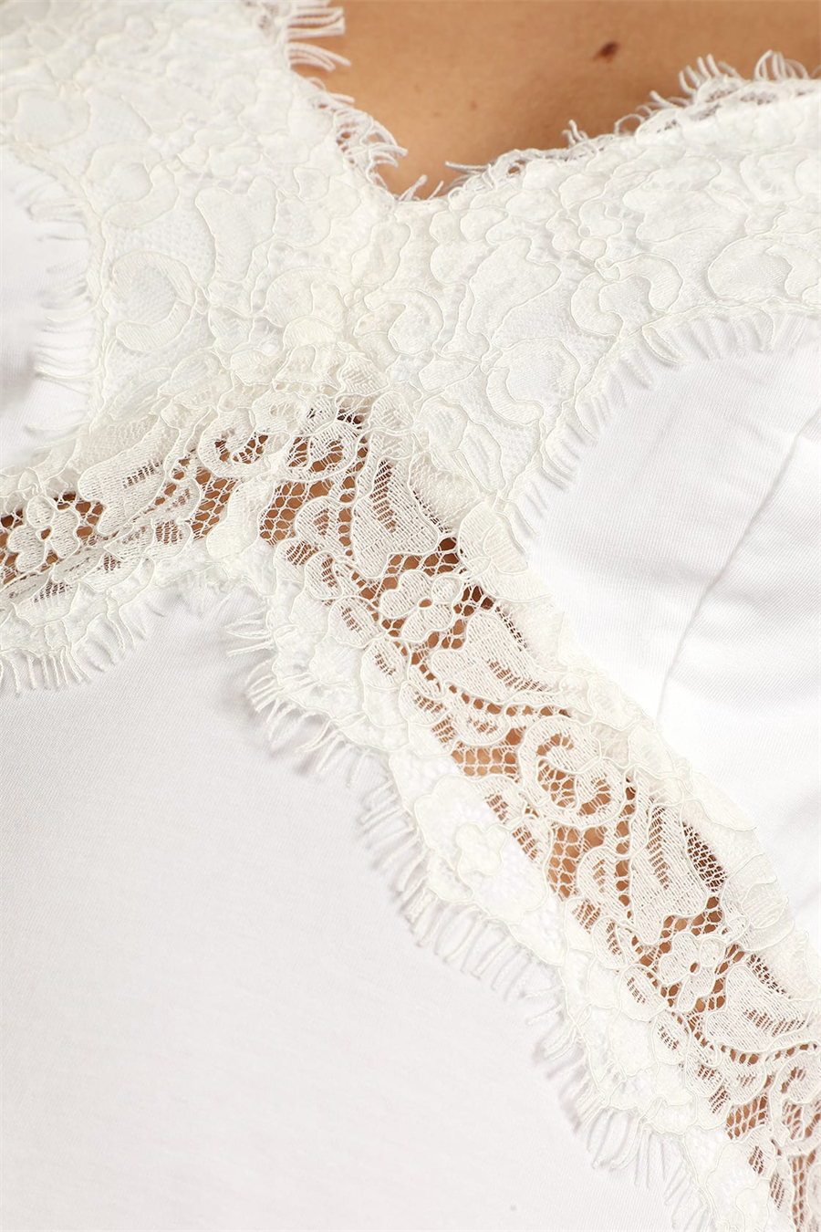 slip embroidery hollow V-neck lace dress
