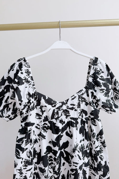 black and white ink painting floral puff sleeve  dress