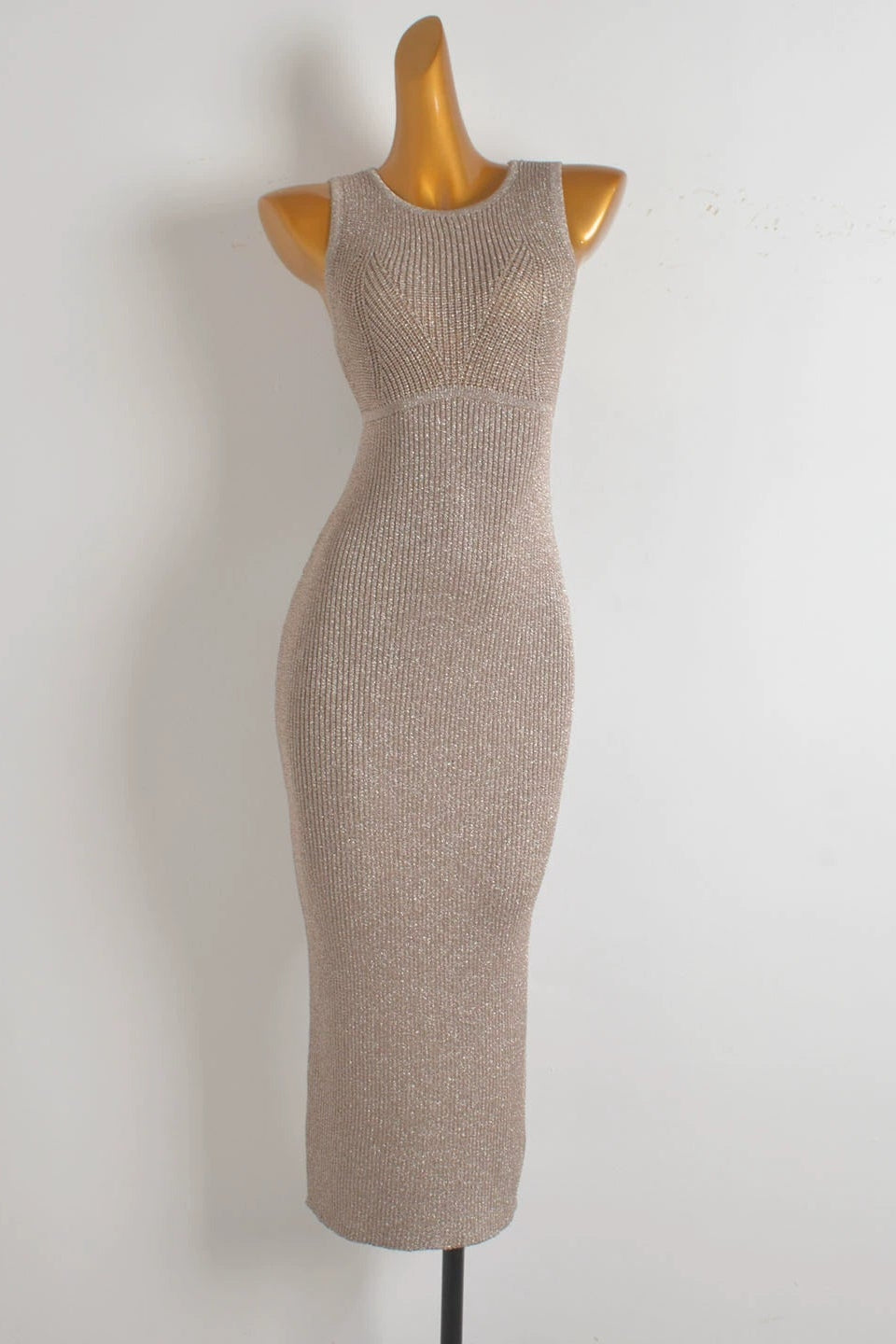 silk sleeveless knitted dress