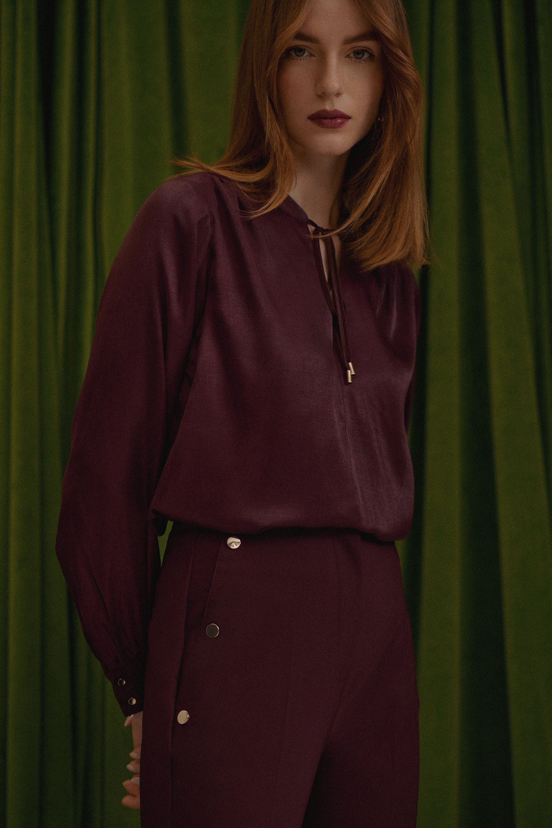 Viscose blouse in burgundy